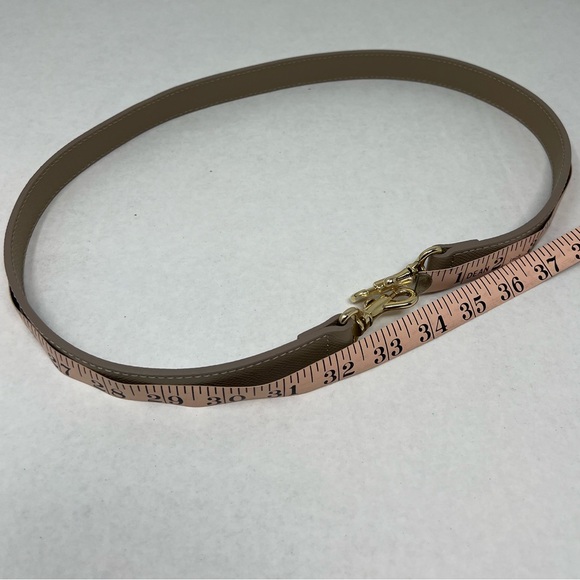 Samantha Thavasa Taupe Tote Bag - Picture 9 of 16